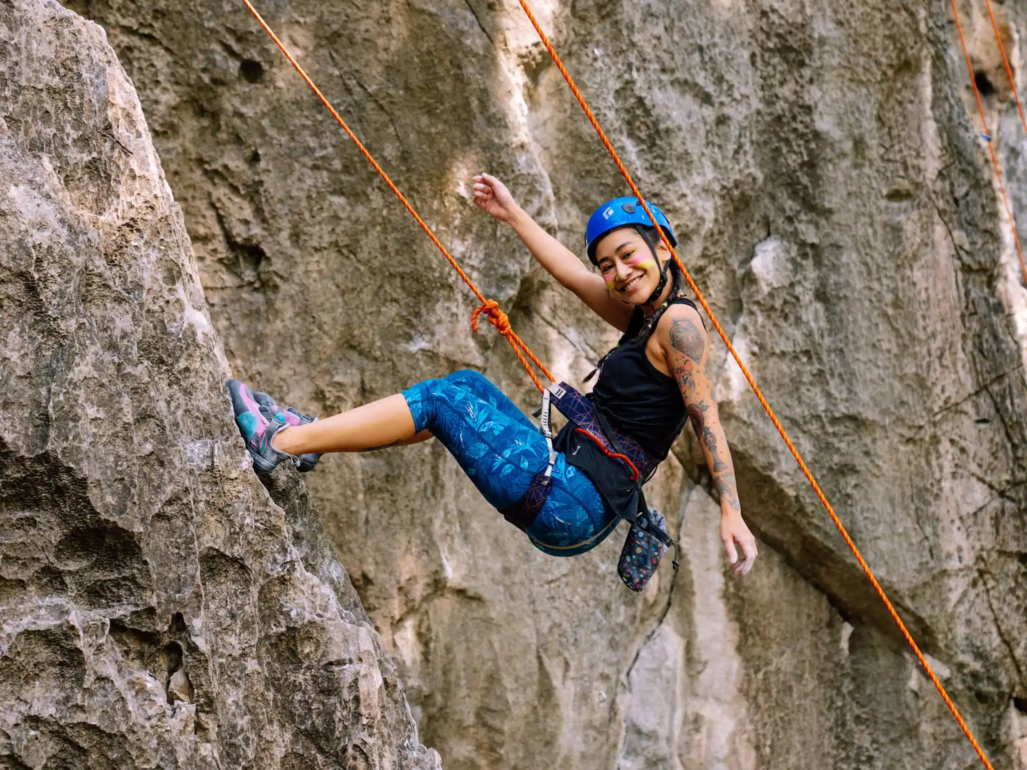 Vrij klimmen (Engels: free climbing) is een vorm van rotsklimmen